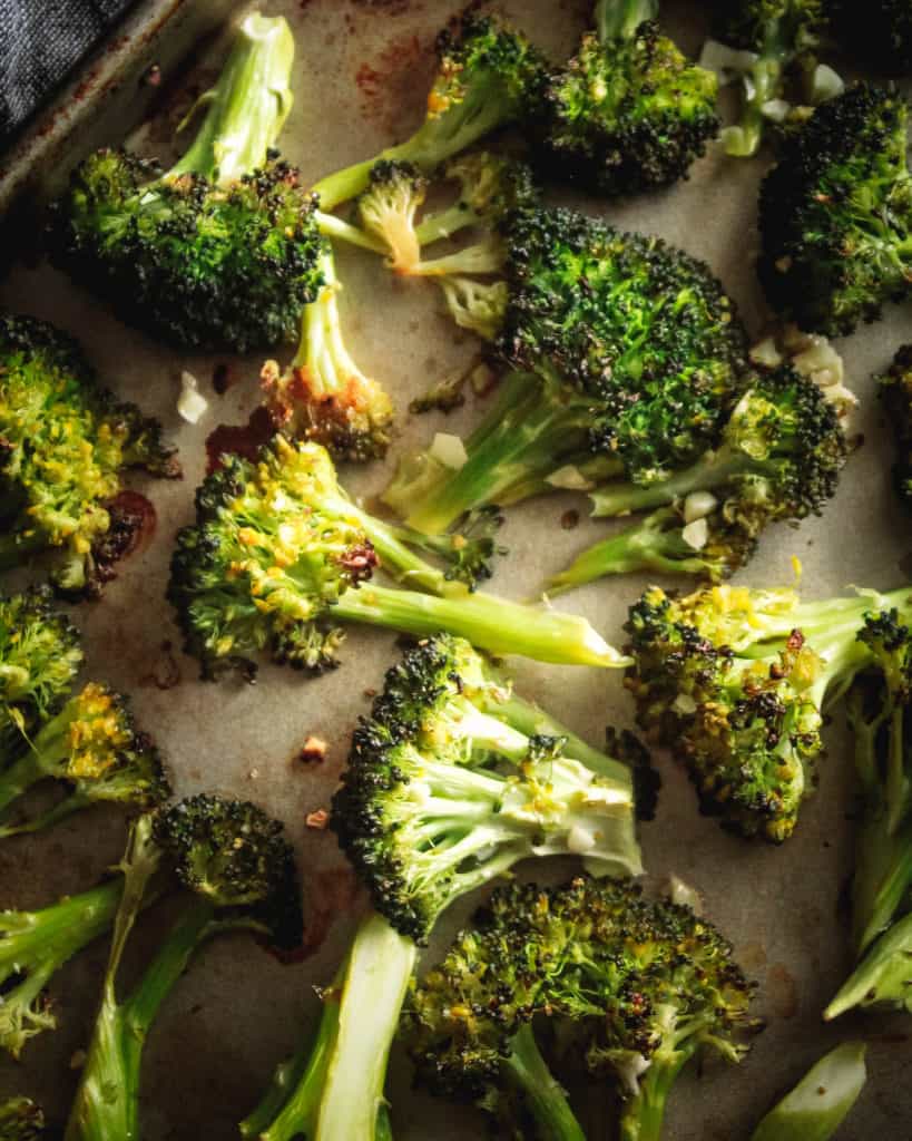 Lemon Garlic Roasted Broccoli (oil-free)