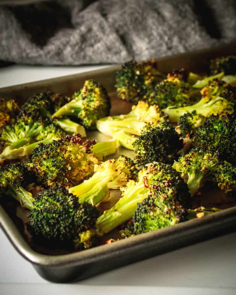 Lemon Garlic Roasted Broccoli (oil-free)