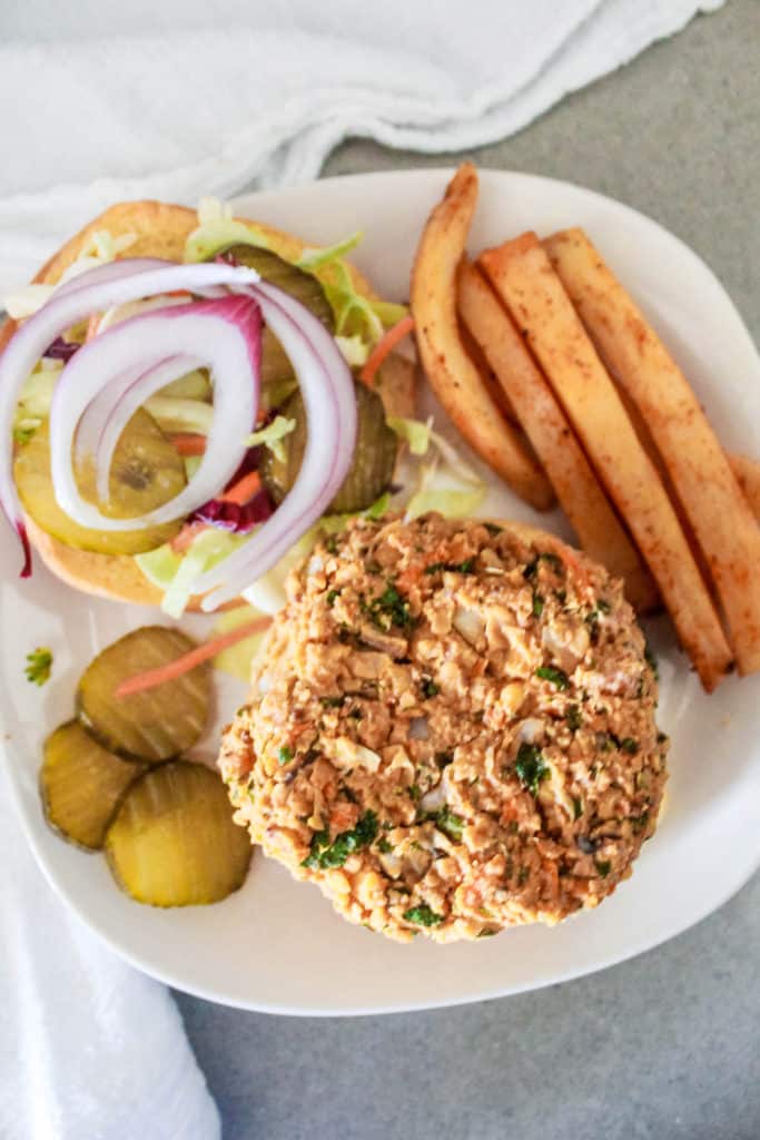 These easy Chunky Chickpea Burger patties are juicy and full of flavor! Try them as a classic burger, wrapped in lettuce, or as protein in a grain bowl. #veggieburger #chickpeas #veganburger