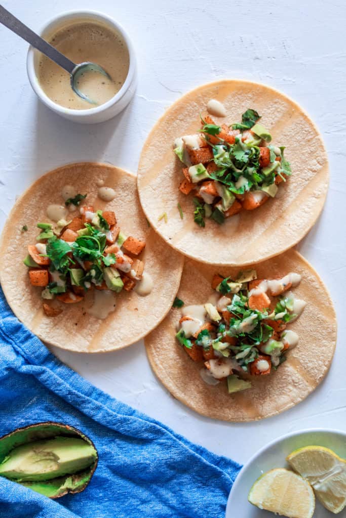 These healthy, Roasted Butternut Squash Tacos make a quick weeknight meal. It’s full of fall flavors, buttery, and a little nutty! #butternutsquash #taco #veganrecipe