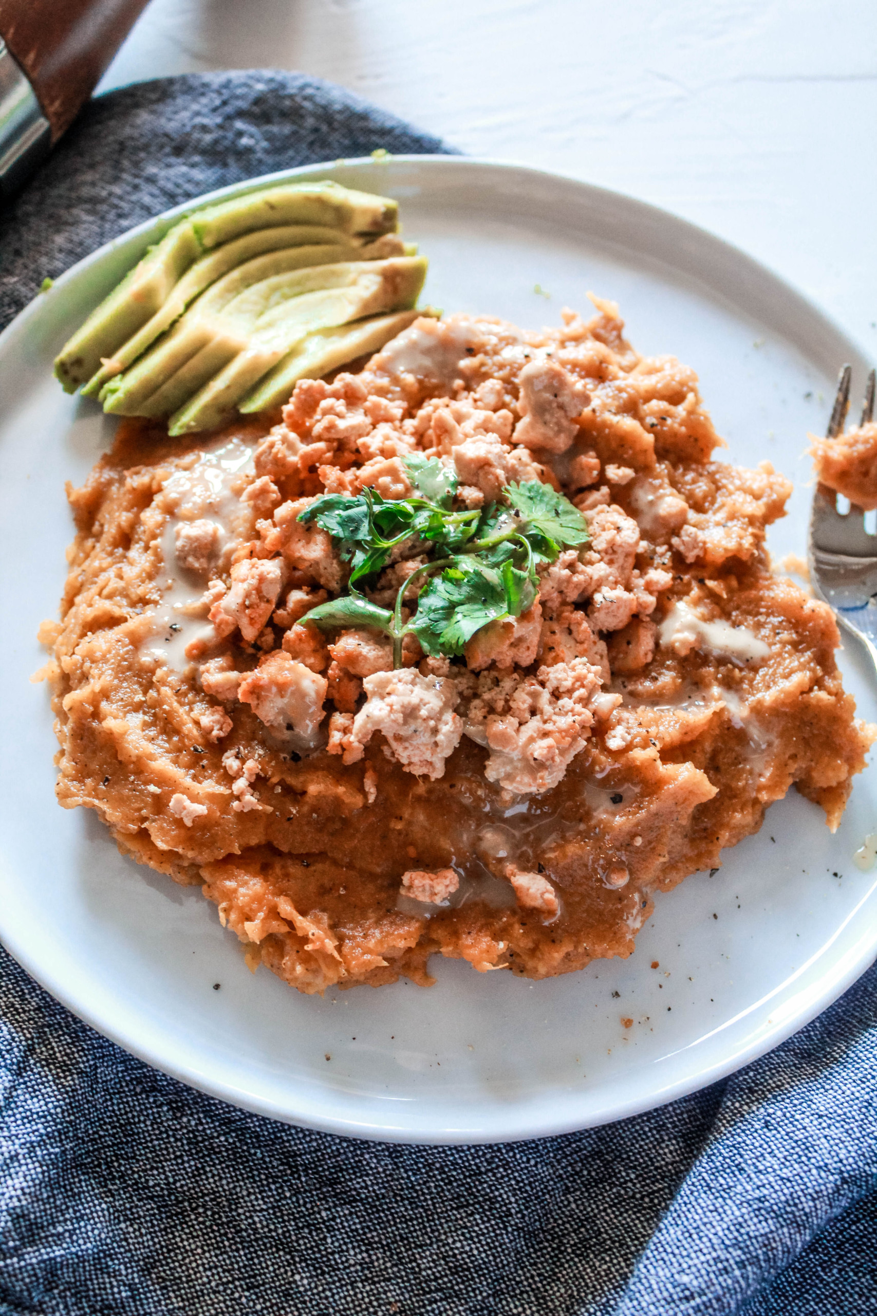 Sweet and creamy roasted butternut squash mash is paired with spicy, crispy tofu crumbles making a high-protein, delicious meal that’s ready in 30 minutes!